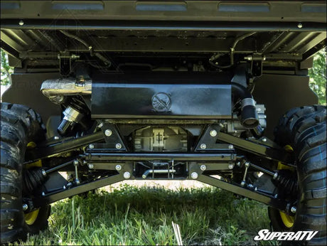 SuperATV John Deere Gator XUV835 2‰? Lift Kit